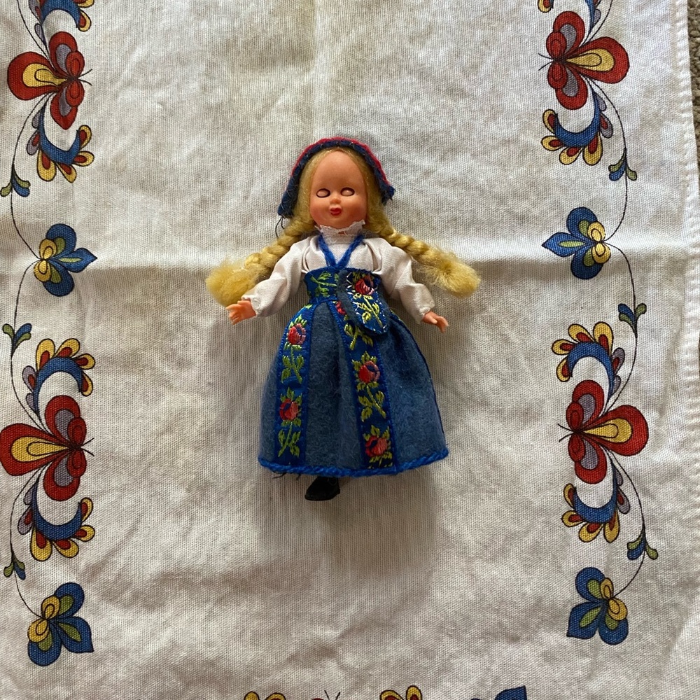 Norway Spuvenir Produkter doll
